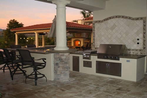 © Scott Cohen Decorative Concrete BBQ Beverage Center Grill    Embeds Outdoor Sink outdoor bar Bar seating Patio Outdoor Rooms 6